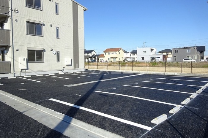 4/8 駐車場