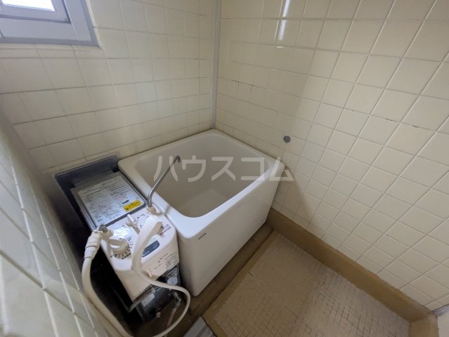 17/30 浴室