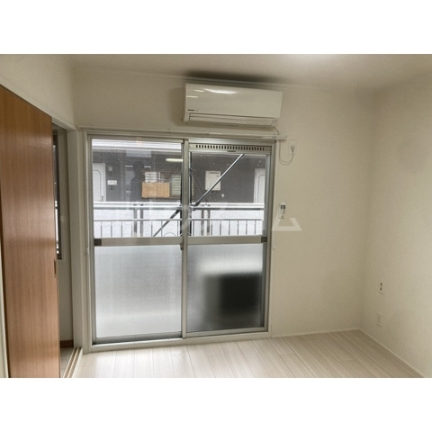 15/27 バルコニー