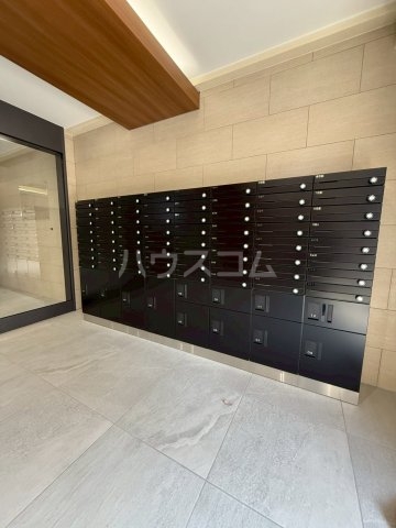 22/30 エントランス