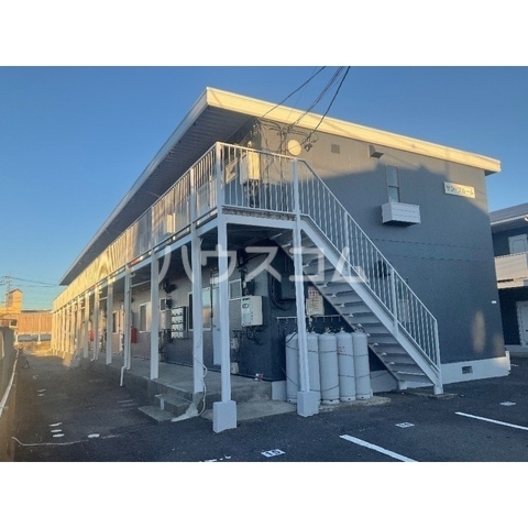 17/27 エントランス