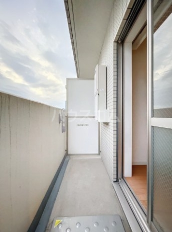 13/27 バルコニー