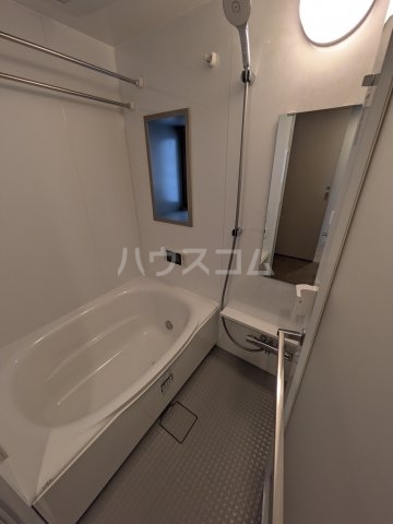 17/30 浴室