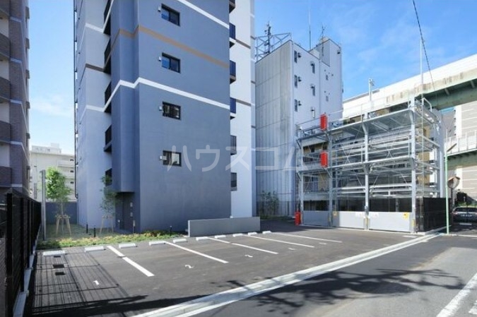 19/26 駐車場