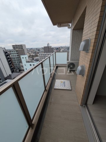 19/30 バルコニー