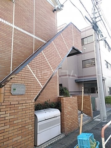 15/25 エントランス