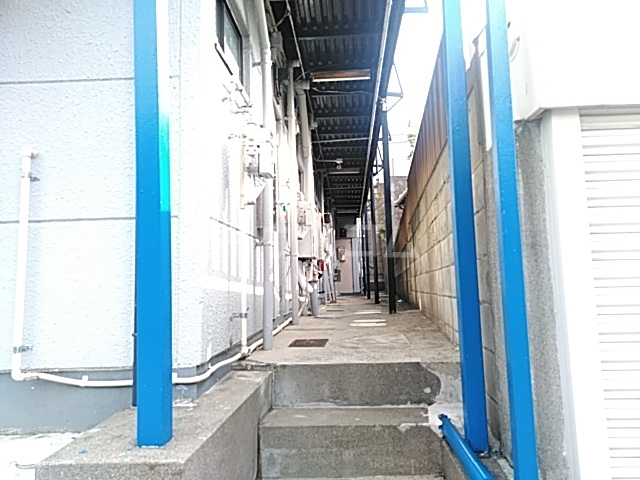 19/29 エントランス