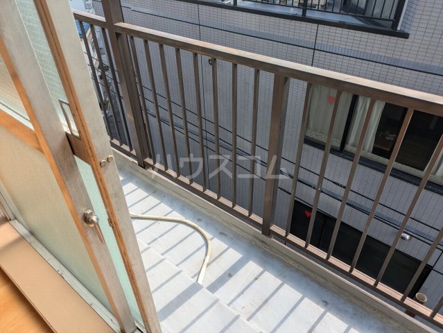 18/30 バルコニー