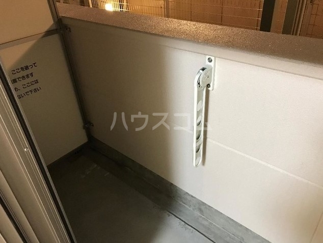 16/23 バルコニー