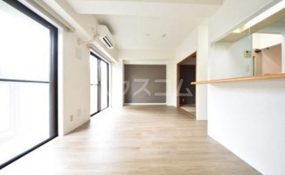 17/27 バルコニー