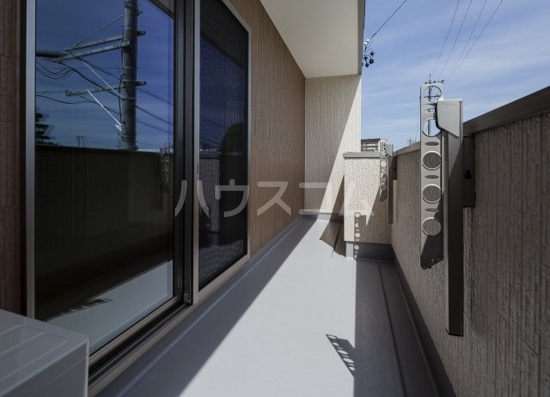 15/27 バルコニー
