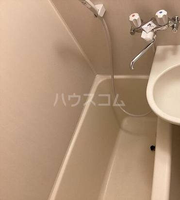 11/23 浴室