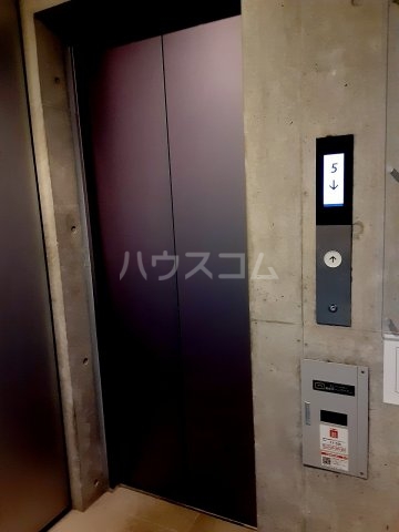 2/11 エントランス