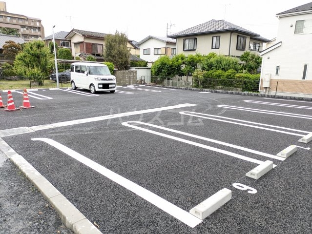 25/30 駐車場