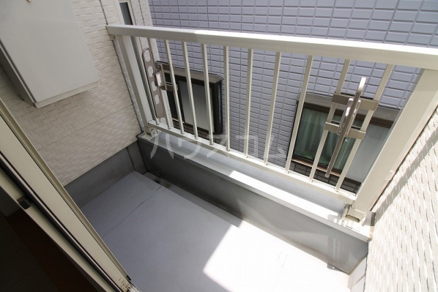 17/27 バルコニー