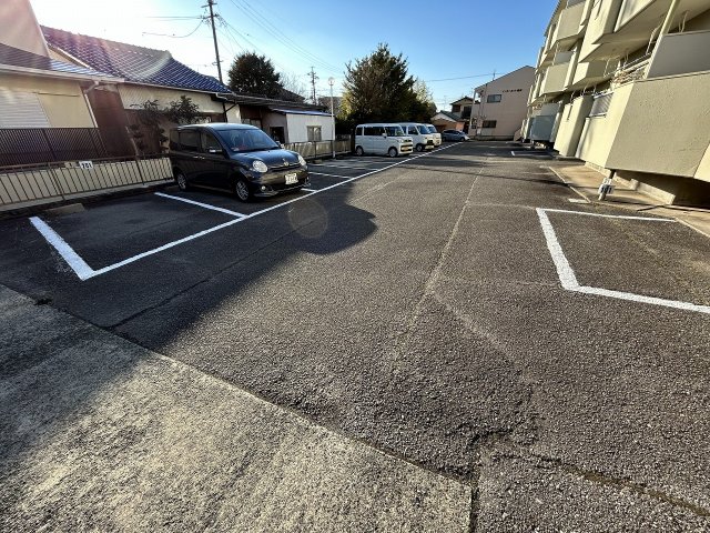 3/7 駐車場