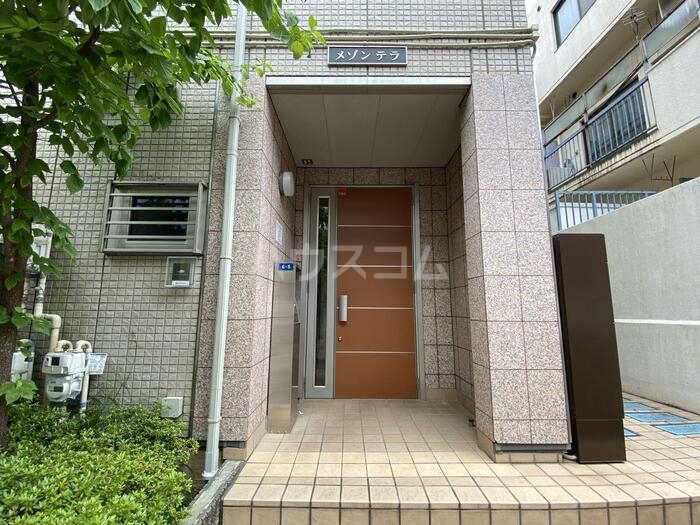 20/25 エントランス