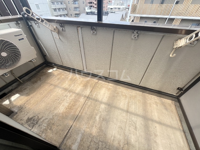 17/30 バルコニー