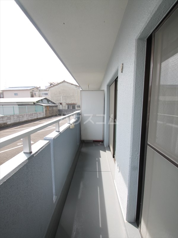 20/30 バルコニー