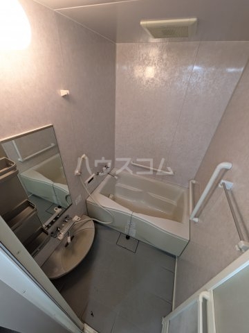 14/30 浴室