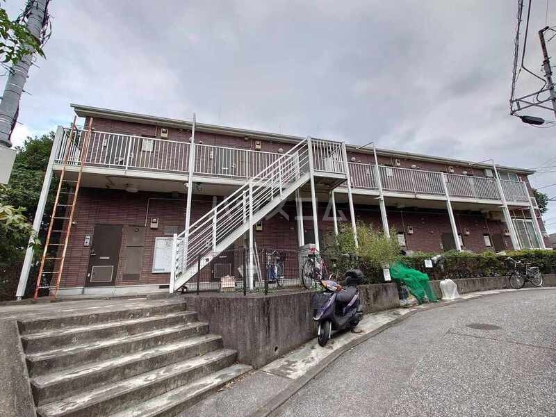 19/19 エントランス