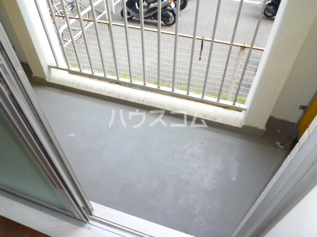 19/30 バルコニー