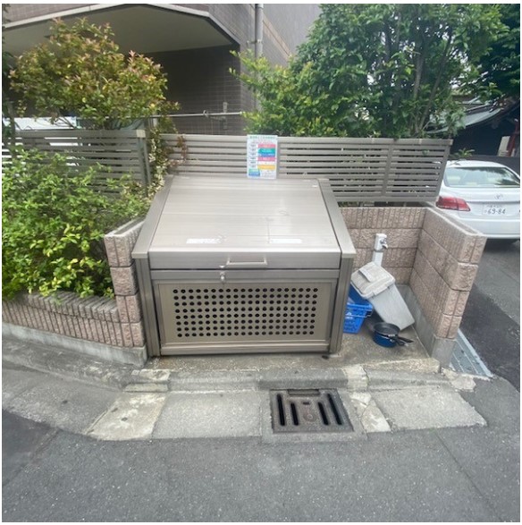 3/4 エントランス