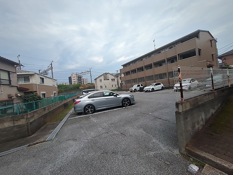 3/5 駐車場