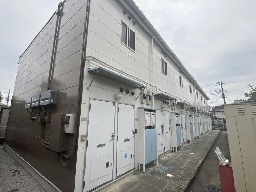 13/14 エントランス