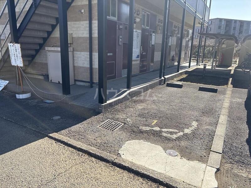 19/19 エントランス