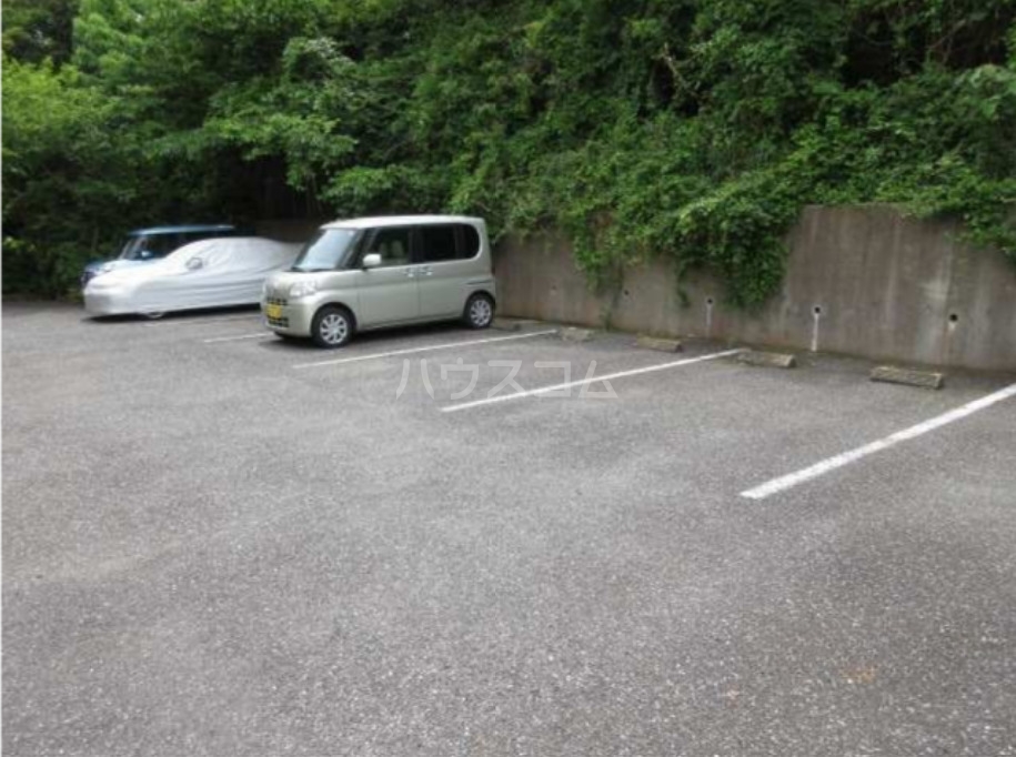 20/22 駐車場