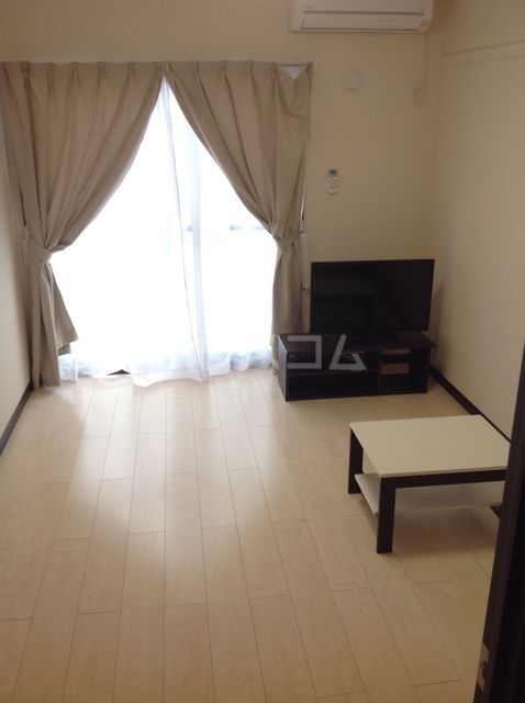 3/13 リビング/ダイニング