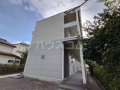 15/16 エントランス