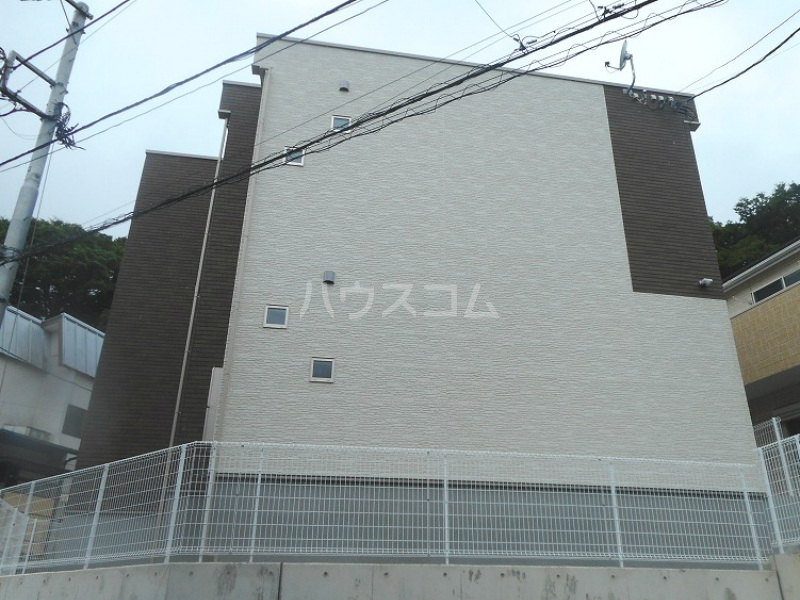 20/20 エントランス