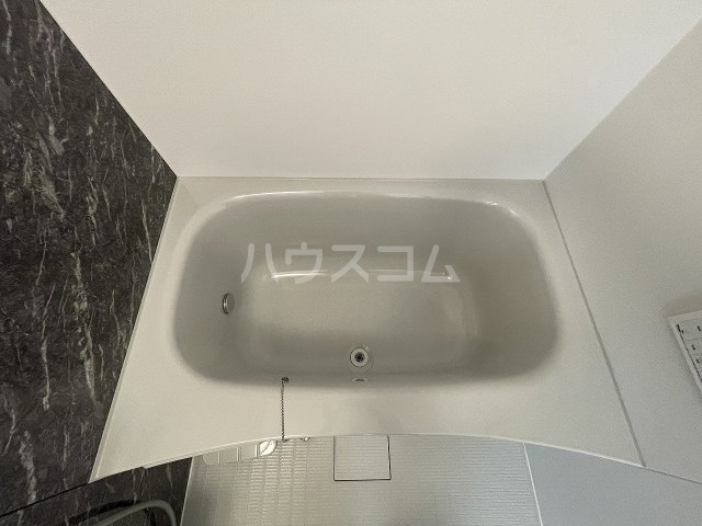 14/30 浴室