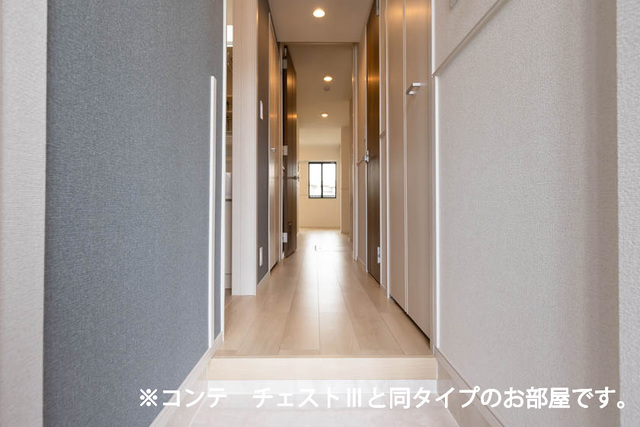 20/30 エントランス