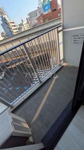 13/30 バルコニー