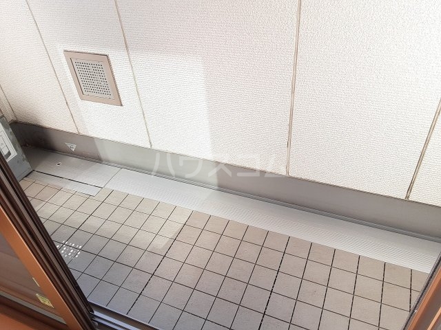 23/30 バルコニー