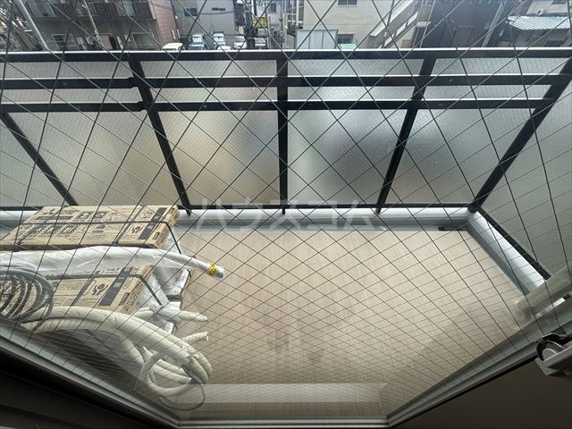 19/30 バルコニー