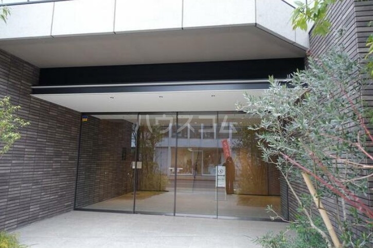 2/11 エントランス