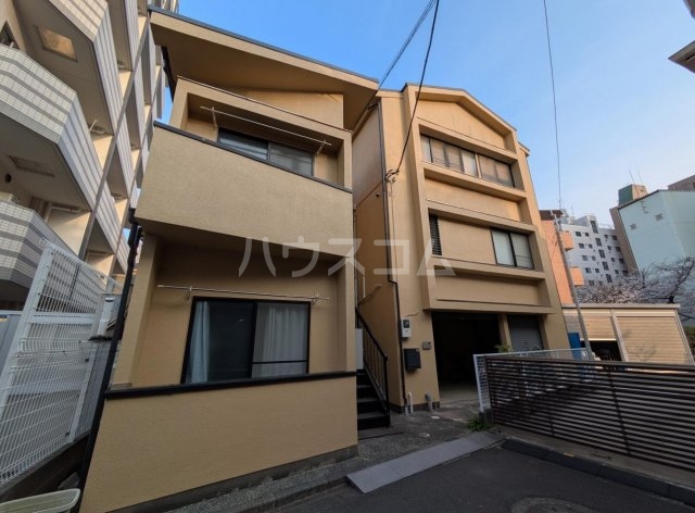 2/13 エントランス