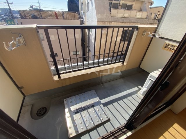 15/30 バルコニー