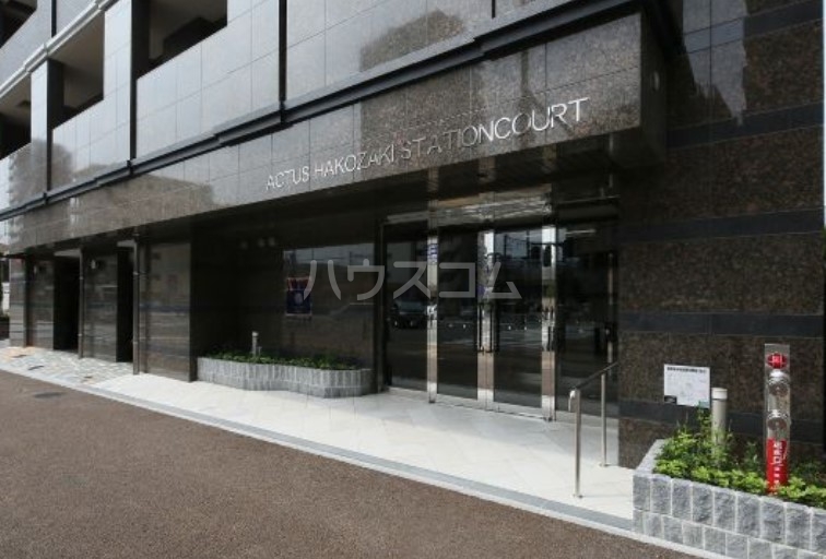 14/21 エントランス