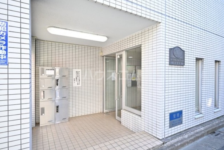 17/22 エントランス