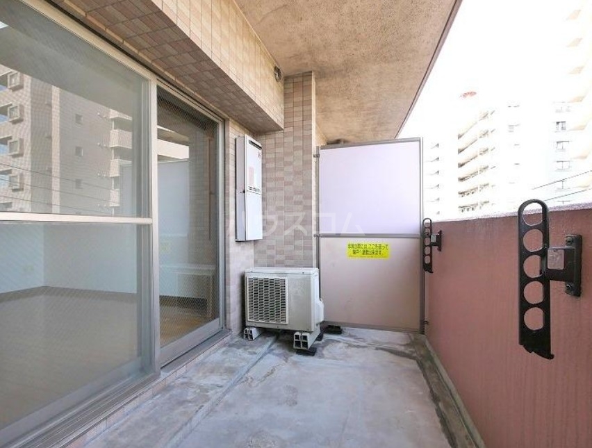 15/26 バルコニー