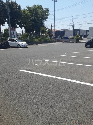 22/25 駐車場