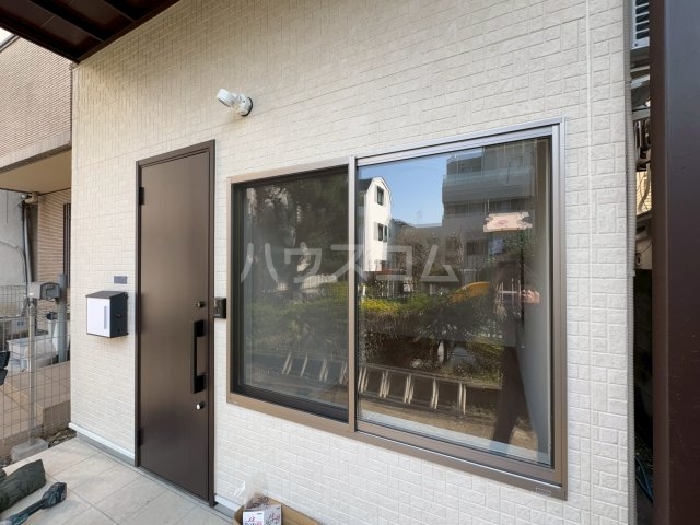 19/21 エントランス