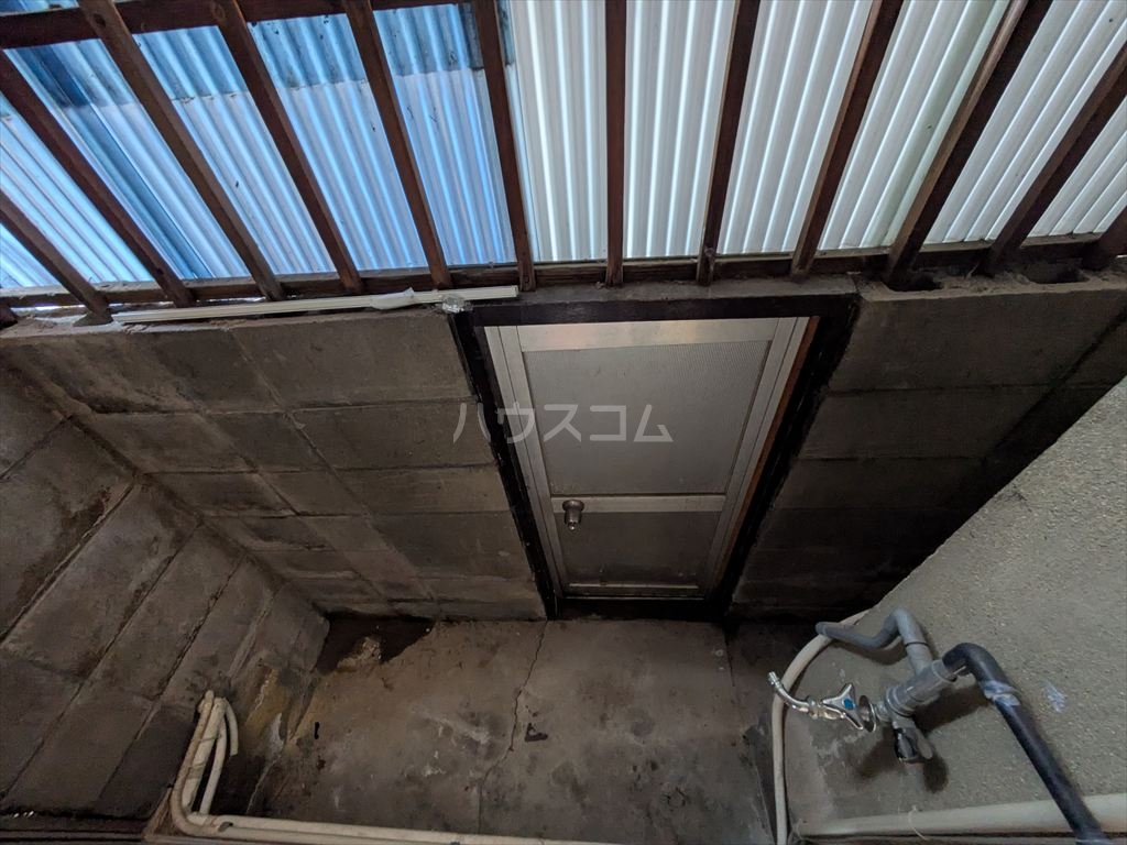 20/30 バルコニー