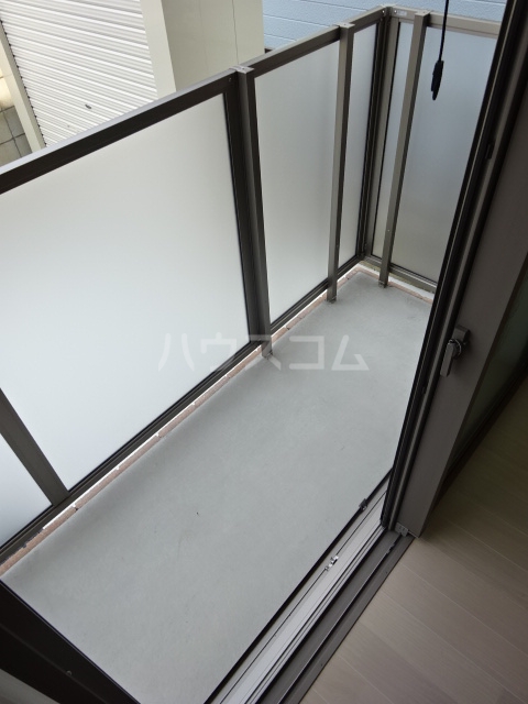 16/20 バルコニー