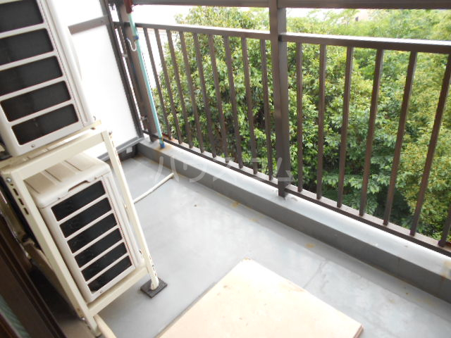 20/28 バルコニー